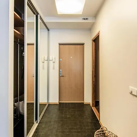 Apartamento Cozy City Flat With Sauna & Free Parking *